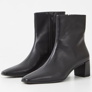 NWT Vagabond Women's Tessa Leather Ankle Boots EU 40 (US 10)